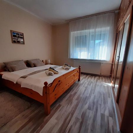 דירות קסזטלי Apartman Harmony מראה חיצוני תמונה
