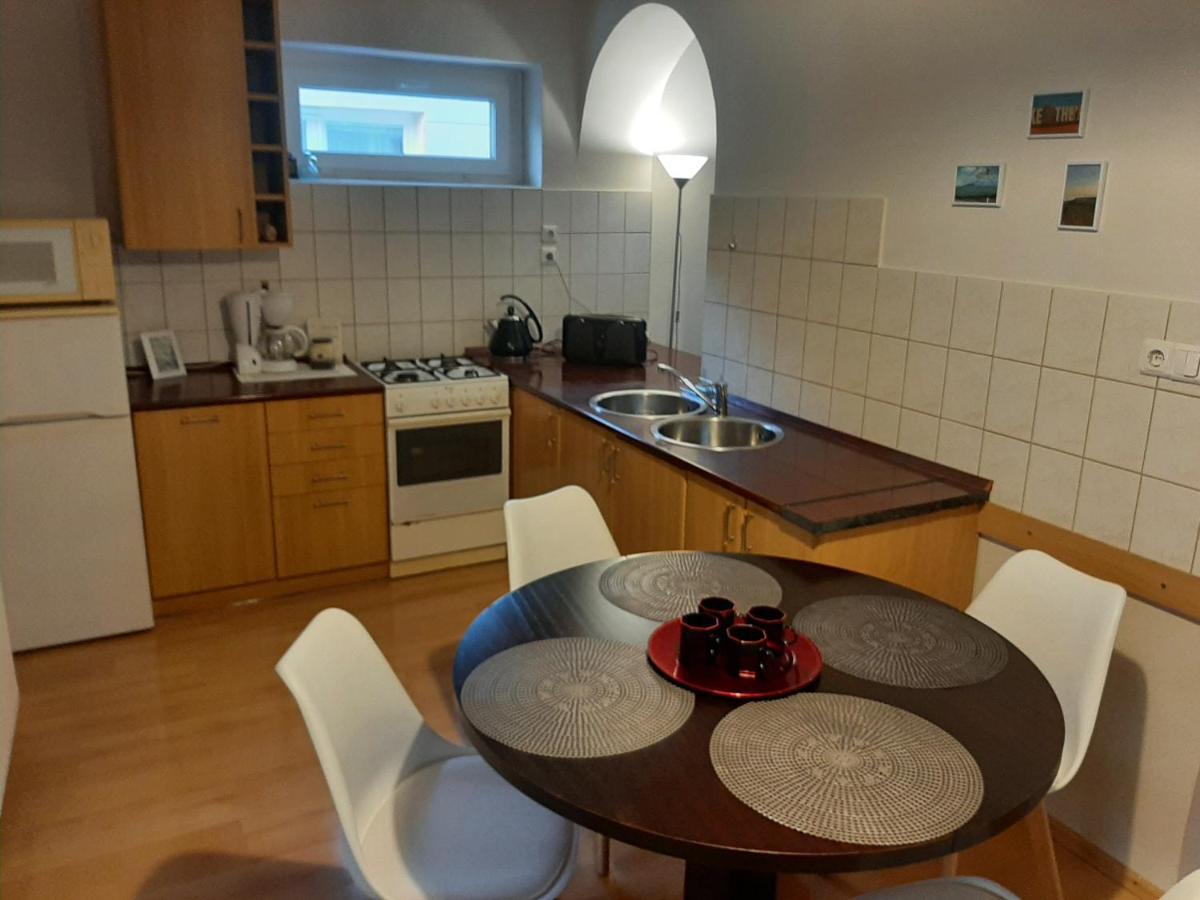 דירות קסזטלי Apartman Harmony מראה חיצוני תמונה