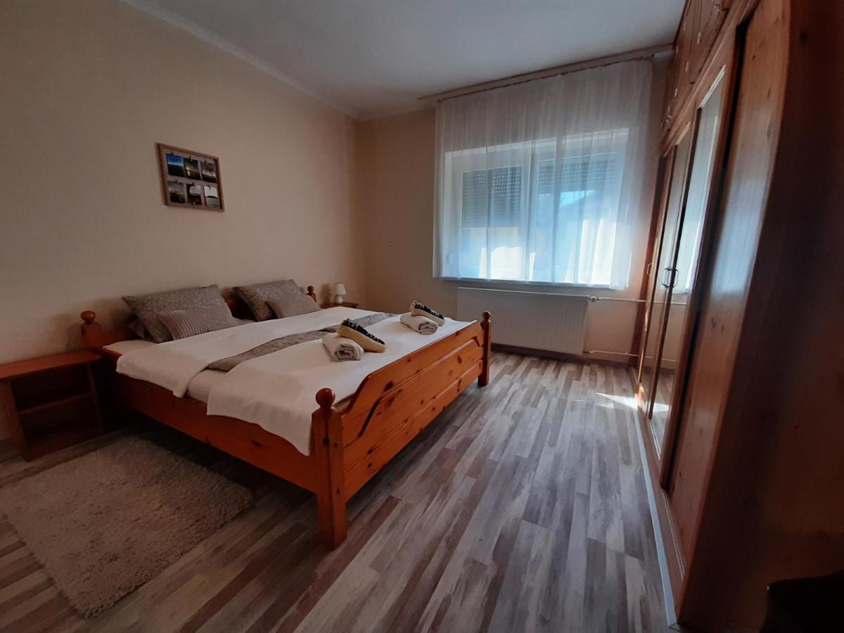 דירות קסזטלי Apartman Harmony מראה חיצוני תמונה