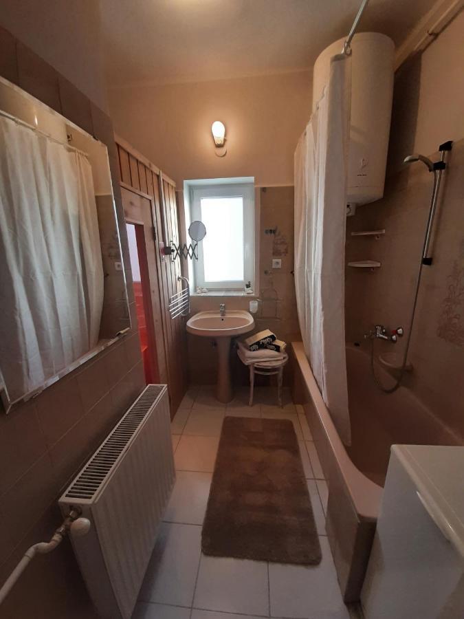 דירות קסזטלי Apartman Harmony מראה חיצוני תמונה